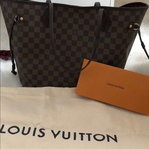 Louis Vuitton Damier Neverfull MM w/ dust bag